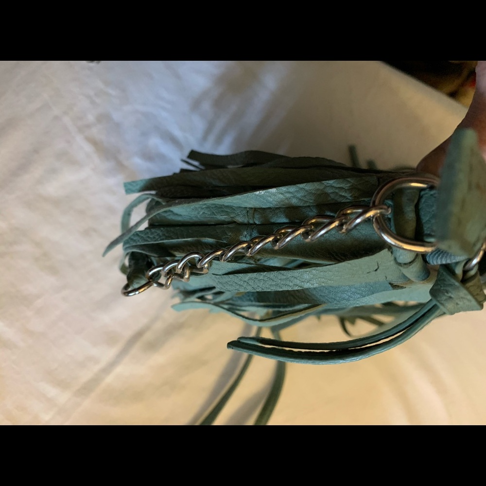 Crossbody purse with a bonus gift - Picture 9 of 9